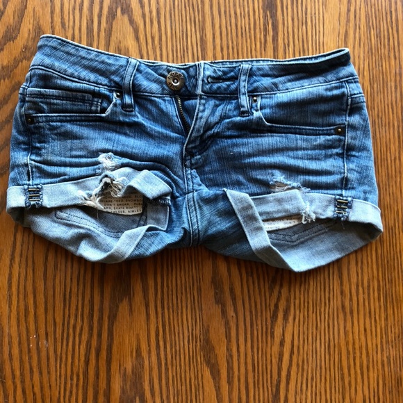 Roxy Lightly Distressed Stud Detail Shorts - Picture 3 of 3